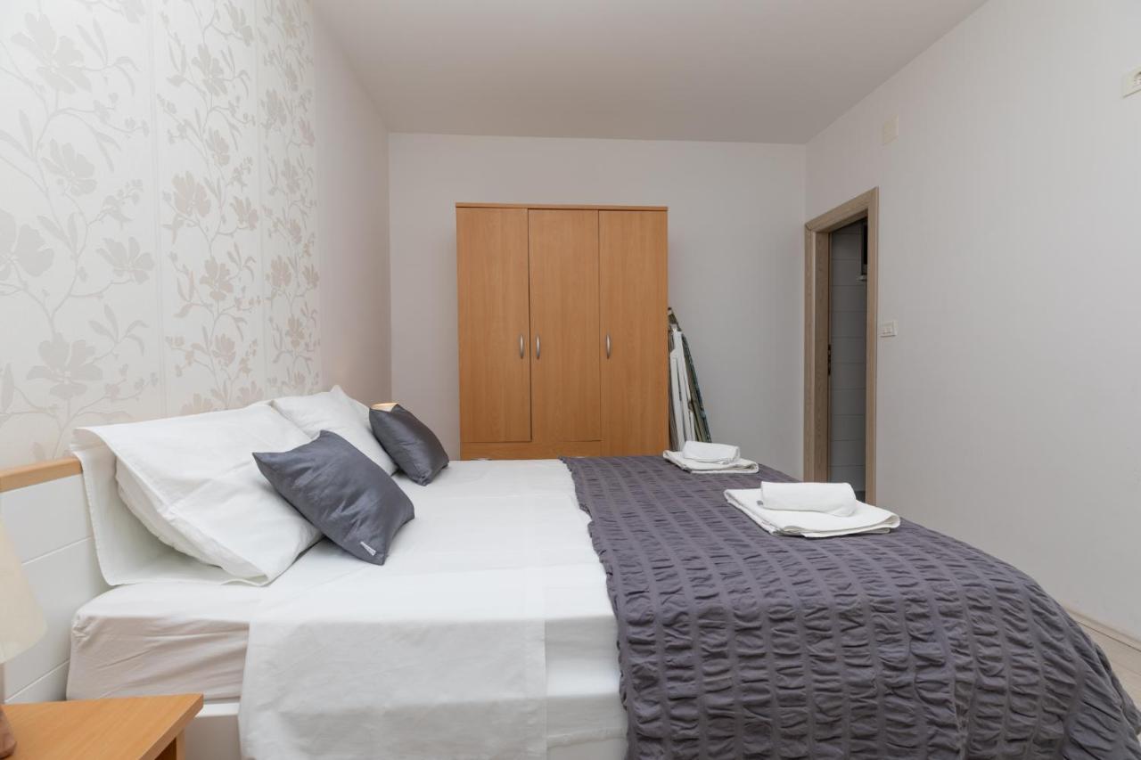 Apartments Villa Carica B&B Mimice Extérieur photo